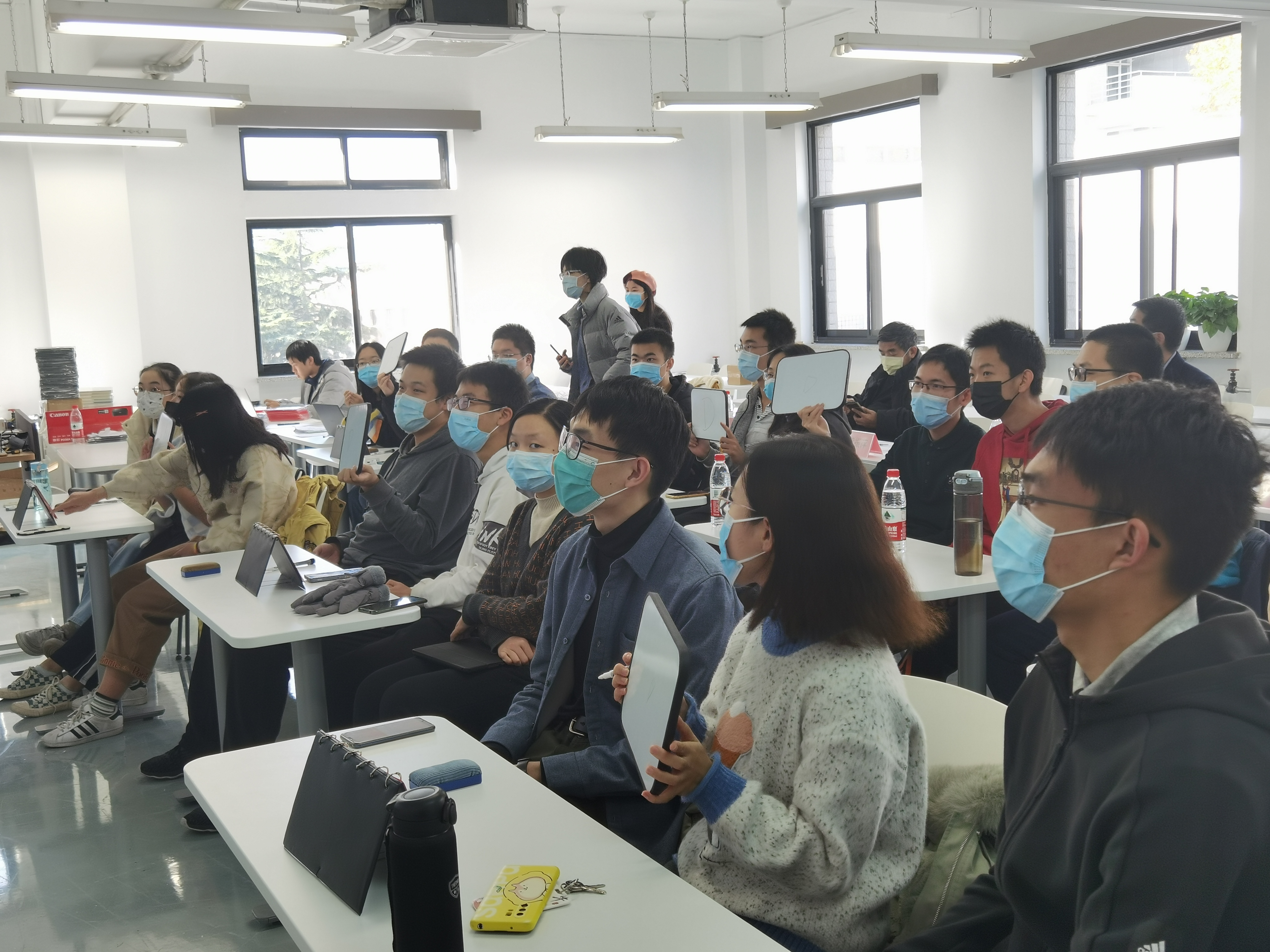 《20211121-红烛新火 | AG（中国）AG·官方网页版第二十三届大学生人文知识竞赛圆满落幕-文素基地-竞赛现场》.jpg