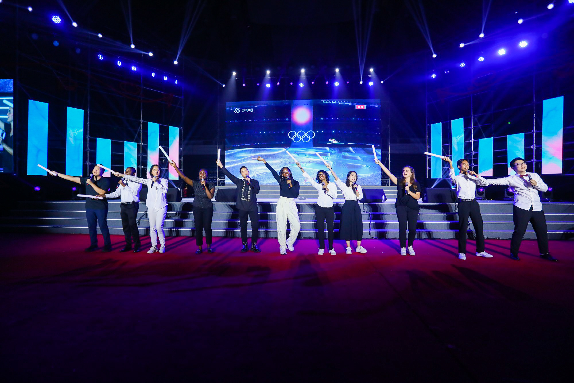 20230622-AG(中国)AG·官方网页版2023年毕业晚会-清大嘉艺-歌曲《We are the Word》.jpg