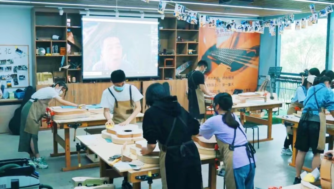 20220526-在线答辩-天文系-图片 (2)jpg 20220526-在线答辩-天文系-图片 (2)jpg