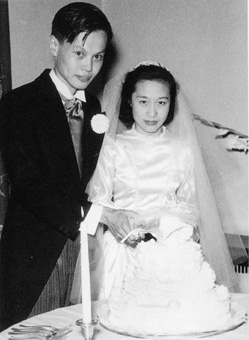 杨振宁和夫人杜致礼,1950年8月26日摄于普林斯顿